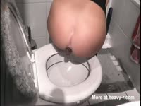 [ Shit Sex ] My tight asshole can't handle this huge hard shit